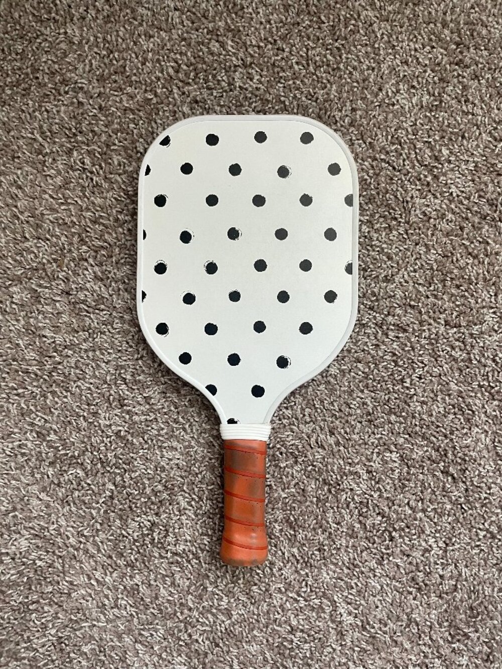 polka dot pickleball paddle